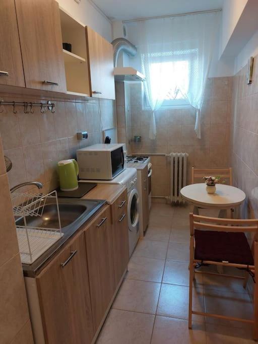Garsoniera Centrala Renovata Букурещ Екстериор снимка