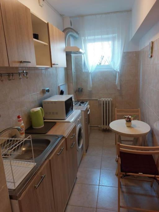 Garsoniera Centrala Renovata Букурещ Екстериор снимка